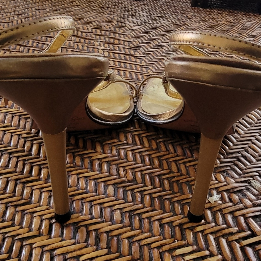 Sergio Zelcer Gold Strappy Sandals with Rhinestone Accents Size 7 - Picture 5 of 7